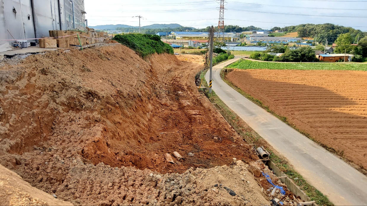 KN Global Dangjin Plant Facility Repair Work Reinforced earth block retaining wa...